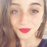 Wasi from London | Woman | 33 years old | Aquarius