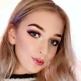 Shanon from Montreal | Woman | 36 years old | Libra