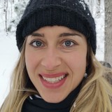 Laura from Collingwood | Woman | 40 years old | Aquarius