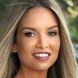 19Pombh from Toronto | Woman | 23 years old | Capricorn