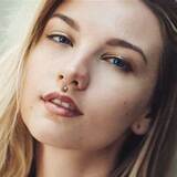 Acnaiv from Pyrmont | Woman | 32 years old | Taurus
