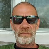 Larryservag8V from Ottawa | Man | 63 years old | Capricorn